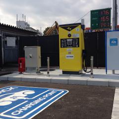 ����������